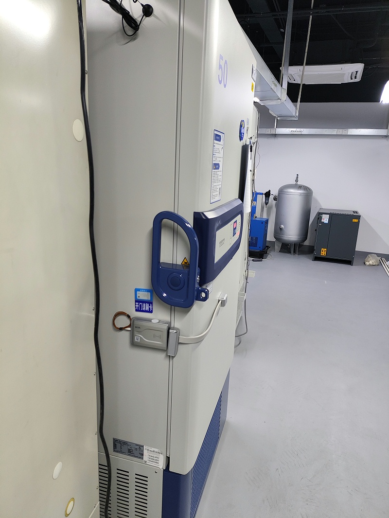 ce415da0a671f5c3abb8c78bf01b94b